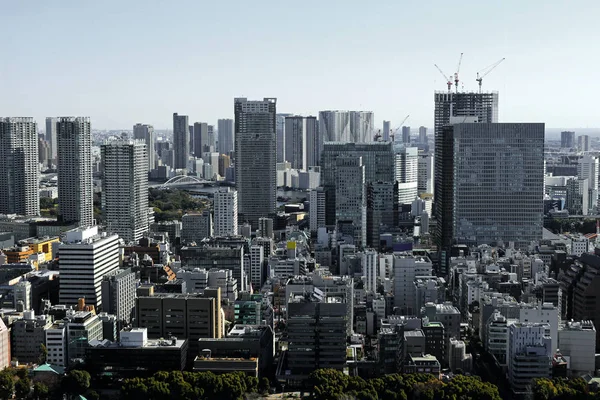 東京ウォーターフロントの超高層マンション群の風景 — ストック写真