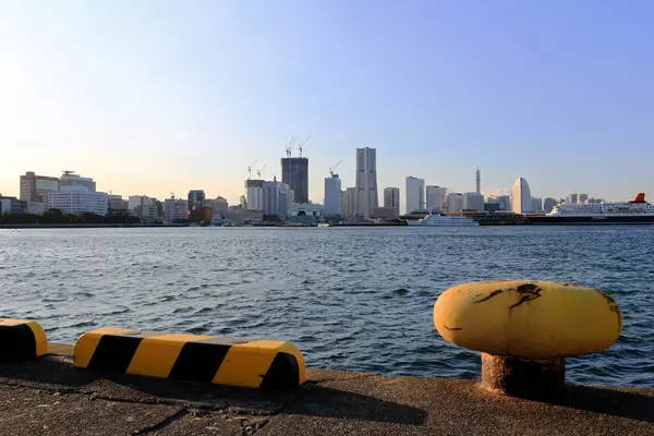 Liman kasabası Yokohama modern sahne