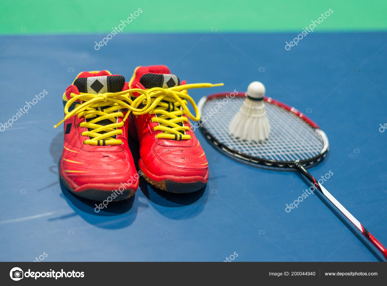 racket shoes