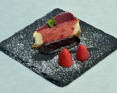 Sebze pizza peyniri ile Sicilya tarzı