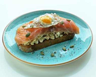 Sıcak ve rahat, ama hala taze ve gevrek bir tat elde bir yemek yaz konfor gıda önemlidir: hemen istediğiniz kadar kucaklamak için yaptığı mevsimlik ve güzel sundu. Bu konuşmanın tüm bu şeyler, bu ideal yemek için bu yüzden 