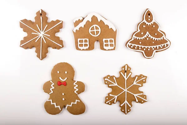 Weihnachtsplätzchen Lebkuchen Auf Weißem Hintergrund Weihnachtlicher Hintergrund — Stockfoto