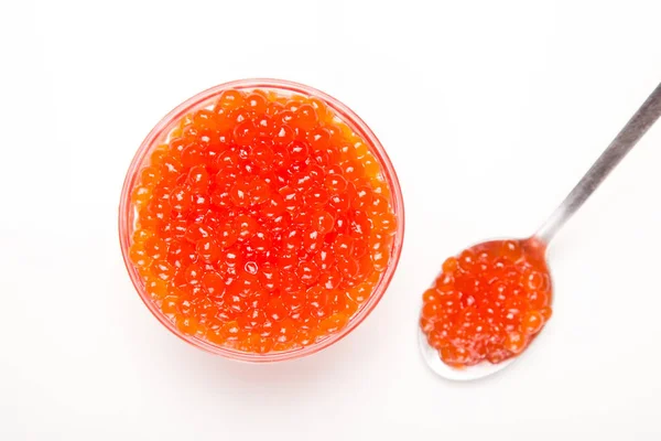 Caviar Vermelho Tigela Vidro Com Colher Isolada Fundo Branco — Fotografia de Stock