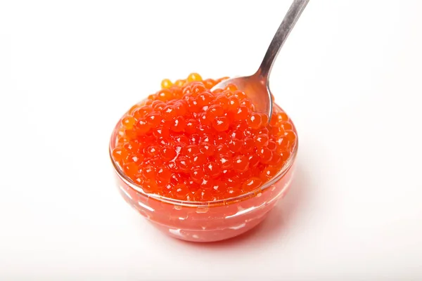 Caviar Vermelho Tigela Vidro Com Colher Isolada Fundo Branco — Fotografia de Stock