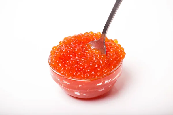 Caviar Vermelho Tigela Vidro Com Colher Isolada Fundo Branco — Fotografia de Stock