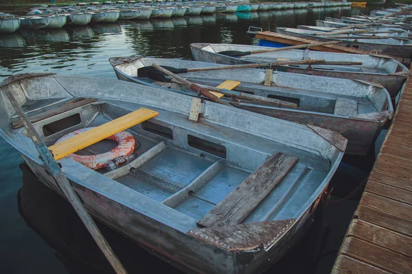 Stazione Nautica Vecchie Barche Sull Acqua Molo — Foto Stock