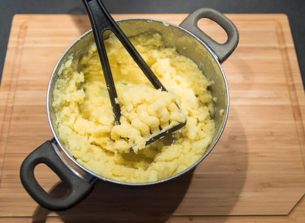 Mashed Potatoes Preparation Pot Wooden Background — Stock Photo, Image