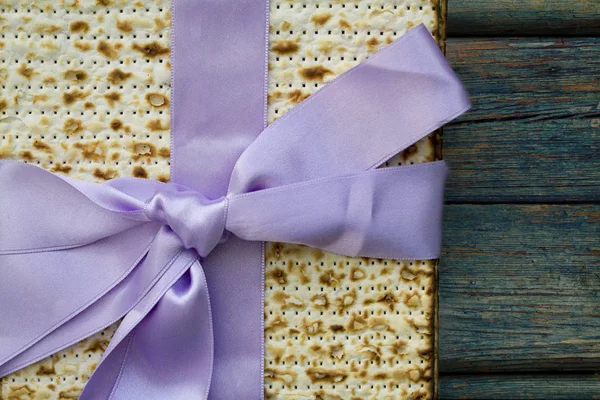 Matza Auf Rustikalem Holz Hintergrund — Stockfoto