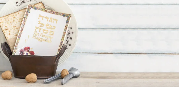 Pakke Med Matzah Eller Matza Påske Haggadah Hvid Påske Seder - Stock-foto
