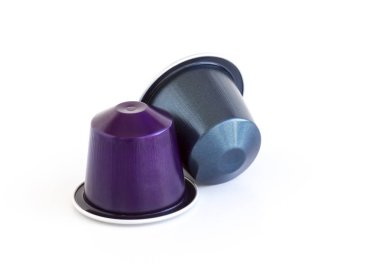 İtalyan kahve espresso kapsül veya kahve pods beyaz arka plan izole. Bir öğesi olarak Tasarımlarınız için kullanılabilir