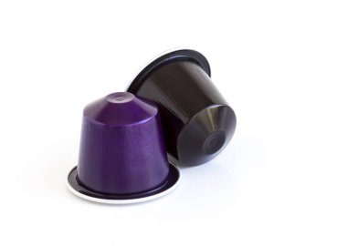 İtalyan kahve espresso kapsül veya kahve pods beyaz arka plan izole. Bir öğesi olarak Tasarımlarınız için kullanılabilir