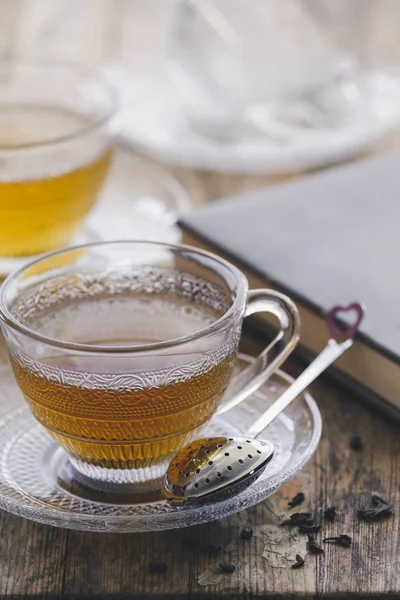 Taza Verde Sobre Fondo Madera Rústico Vintage Borroso Bokeh — Foto de Stock