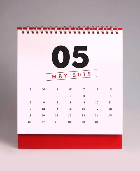 Einfacher Schreibtischkalender Für Mai 2019 — Stockfoto