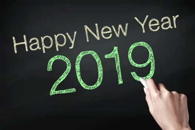 Mutlu yeni yıl 2019 el ile. Yeni yıl Gregoryen takviminde yılın ilk günü..