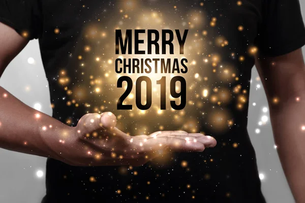 Kellemes karácsonyi ünnepeket bemutató kéz 2019. — Stock Fotó