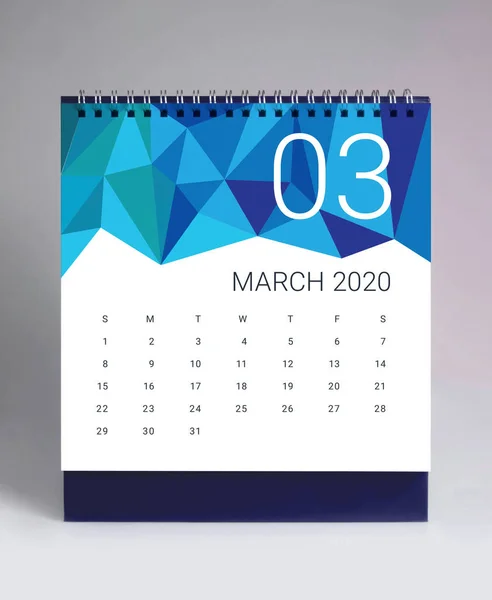 Простой настольный календарь 2020 - Март — стоковое фото