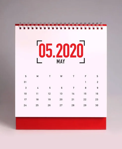 简单的桌面日历 2020 - 5 月 — 图库照片