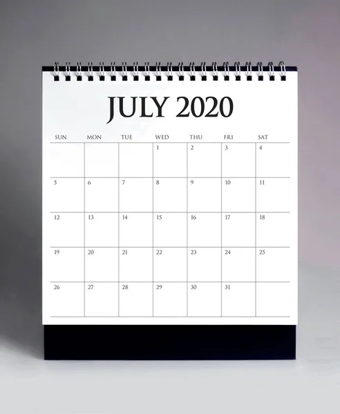 Proste biurko kalendarz 2020-lipiec — Zdjęcie stockowe