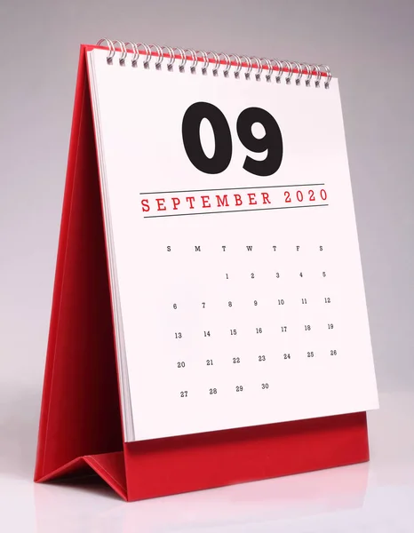 Einfacher Schreibtischkalender 2020 - September — Stockfoto
