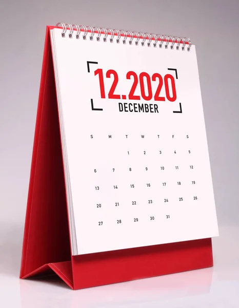 Egyszerű íróasztali naptár 2020-december — Stock Fotó