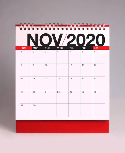 Jednoduchý stolní kalendář 2020-listopad — Stock fotografie
