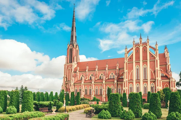 白俄罗斯格罗德诺地区Gervyaty村圣三一天主教教堂 — 图库照片
