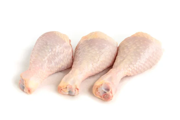 Patas Pollo Crudas Sobre Tabla Cortar Madera Aisladas Sobre Fondo — Foto de Stock