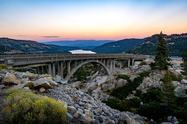 Donner Summit Bridge Rainbow Bridge Ruta — Foto de Stock