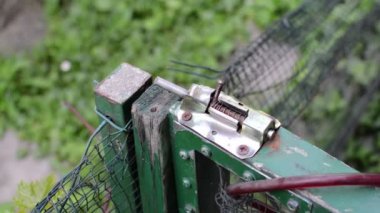 Ahşap kapı kilidi deklanşör