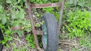 eski ve hasar Pushcart