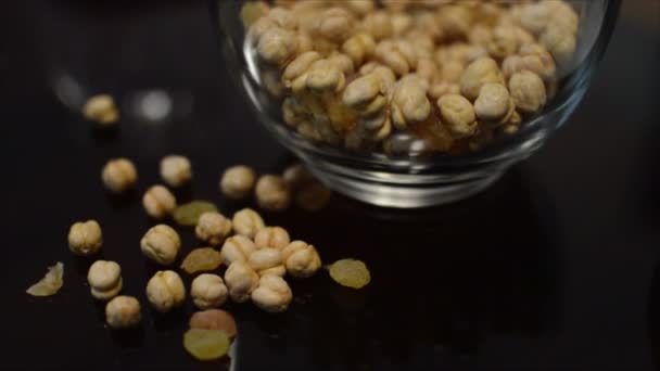 Raisins Chickpea Macro View Glased Bowl — Stock Video