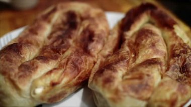 Burek, Hamurdan Yapılan İyi Bilinen Fast Food