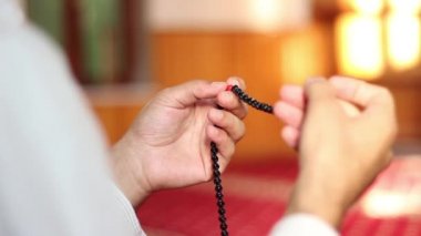 Mescid-i Haram 'da Müslüman namazı.