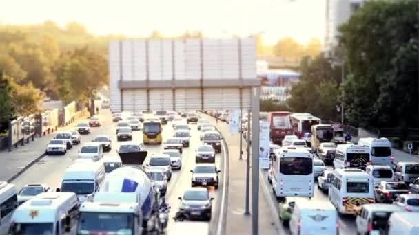 Stau auf der Autobahn im Zeitraffer — Stockvideo