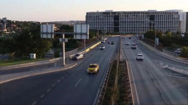 Zaman kavşağı trafiği, Kavacik İstanbul 'da