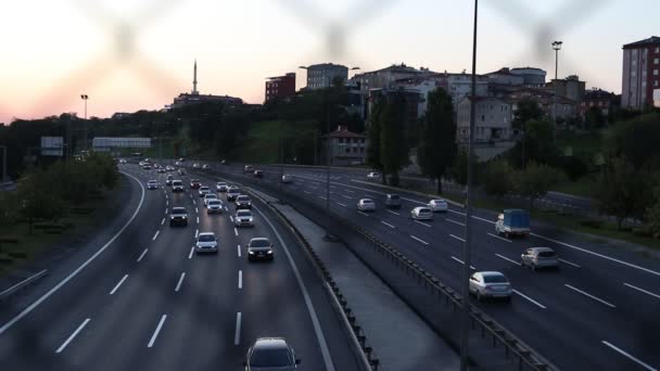 Timelapse Cars Traffic, Cekmekoy Avenue in Istanbul — Stockvideo