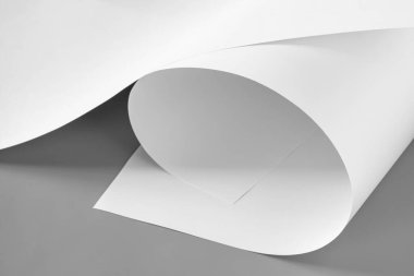 Beyaz kağıtlar. Siyah ve beyaz resim.