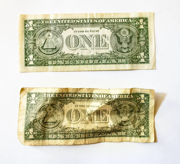 Eski ve yeni dolar. Bir dolar, ayrı tut