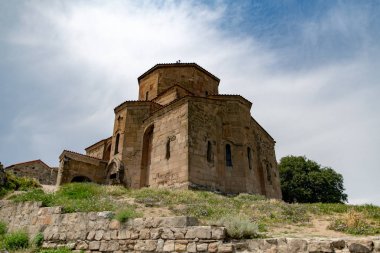 eski tapınak ve kalemimarisi