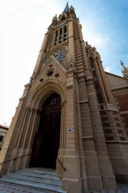 San Isidro Katedrali, Mapu istasyonu ve Delta del Tigre arasında yol üzerinde. Buenos Aires, Arjantin