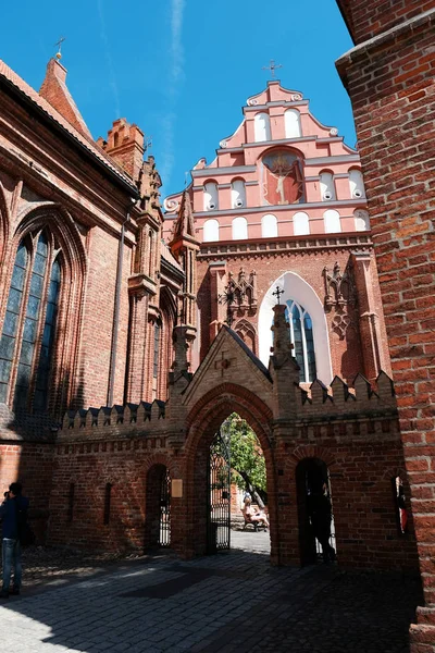 Katholische Kirche der Hl. Anna in Vilnius, Litauen — Stockfoto