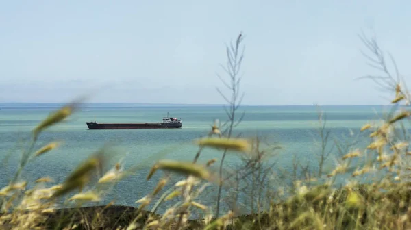 Kerç Boğazı Crimea'da kargo gemisiyle
