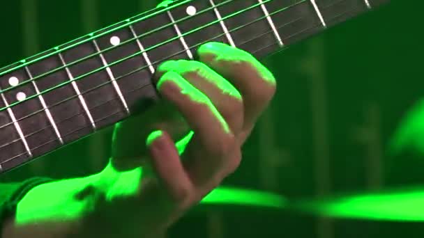Músicos Escenario Tocando Diferentes Instrumentos Hermosos Ángulos Sobre Instrumentos Musicales — Vídeo de stock