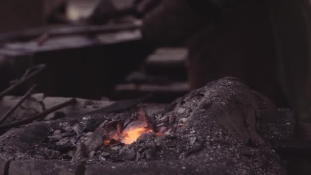 Forge Forge Work Blacksmith Forging Different Metal Products Forge Furnace — Stock Video