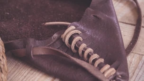 Chaussures Cuir Russes Pistons — Video