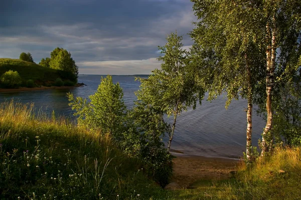 Landskap Nära Floden Före Stormen Volga Floden Ryssland — Stockfoto