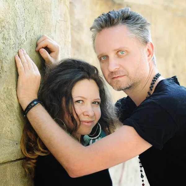 Feliz Amor Pareja Aire Libre Retrato — Foto de Stock