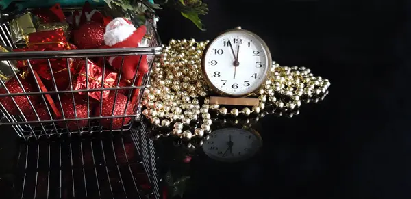 Diverses Décorations Noël Dans Chariot Métal — Photo
