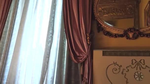 Italië Sicilië Witte Roze Gordijnen Een Oude Aristocratische Villa Interieur — Stockvideo