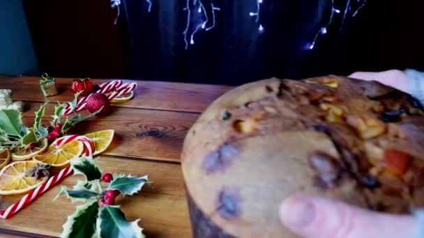Panettone Christmas Sweetitalian Christmas Cupcake Powdered Sugar Wooden Background Top — Stock Video